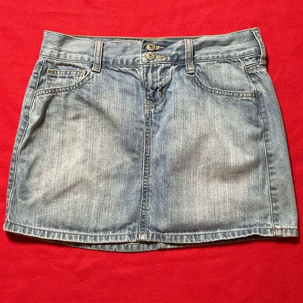 Old Navy Light Blue Women’s Size 0 Denim Mini Skirt - EUC